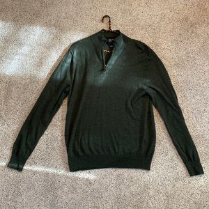 Jos. A. Bank green sweater. Size L.